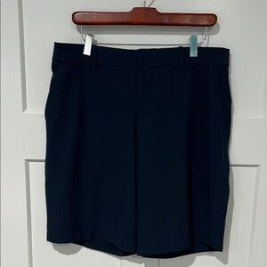 Nike DriFit Flat Front Shorts Sz 33